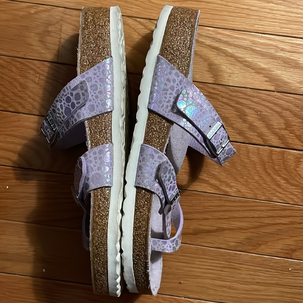 Birkenstock Mayari sandal in pale purple glitter size 40 / US 9